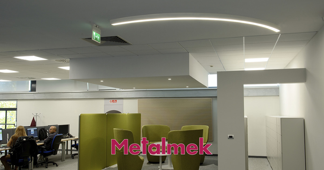 Progetto Illuminazione Metalmek: Uffici Corporate Multinazionale Napoli